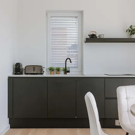 Huswell - New In Apartamento De Haan